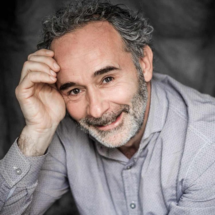 Portrait d'Arnaud Riou, coach : avis, méthode, parcours et points de vigilance