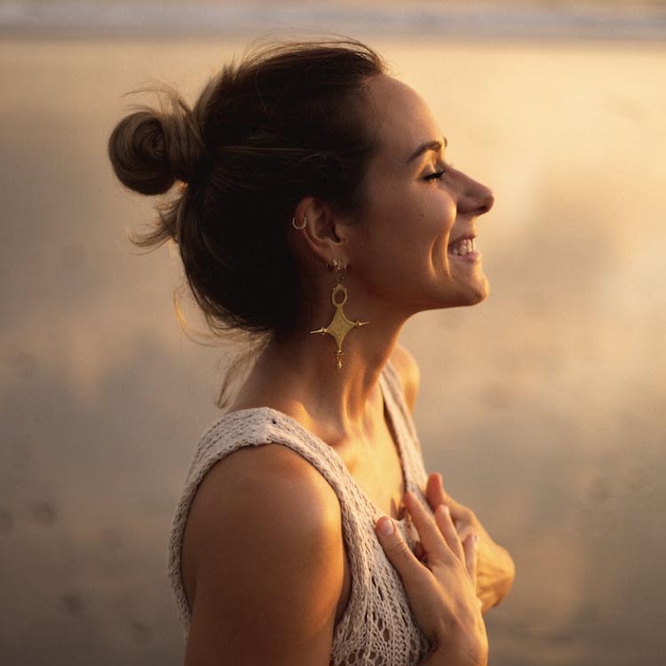 Portrait de Chloé Bloom, coach : avis, méthode, parcours et points de vigilance